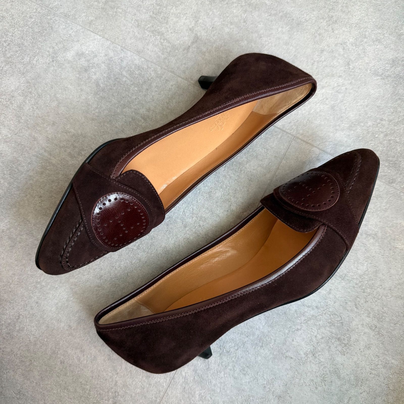  HERMES エルメス パンプス エブリン パンチングロゴ スエード レザー ブラウン き 35 レディースシューズ 22 cm ハイヒール パンプス パンプス