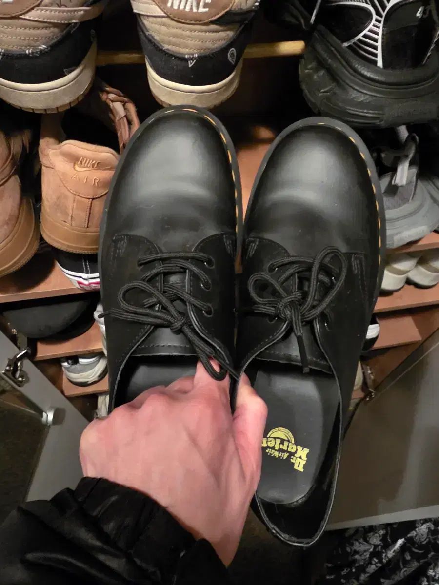 DR. MARTENS ドクターマーチン 1461 3ホール 285
