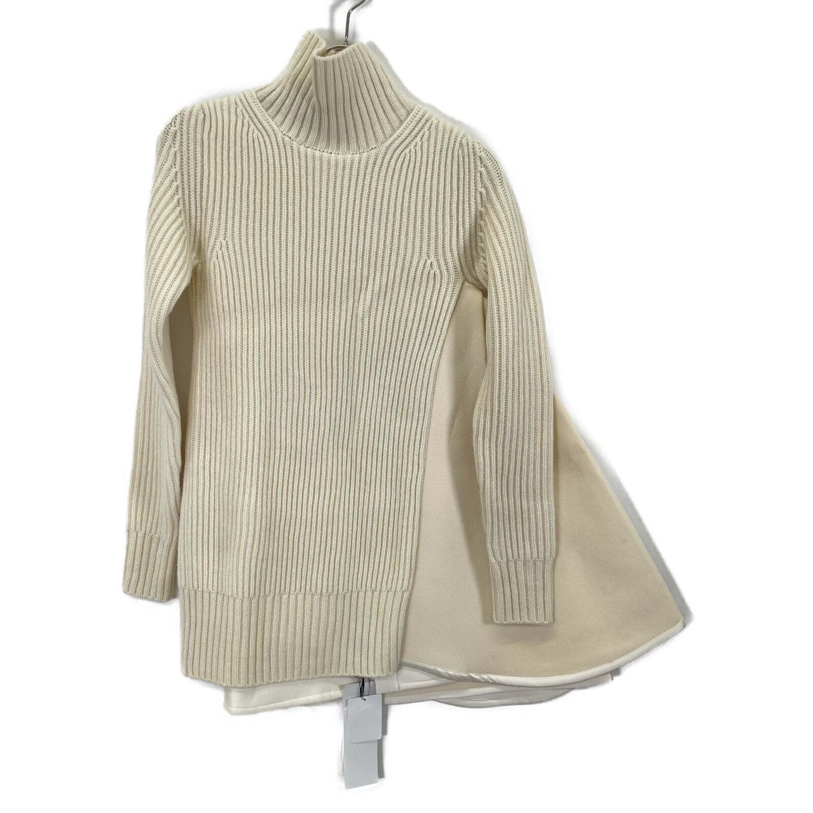 sacai サカイ 23年 ﾎﾜｲﾄ ﾆｯﾄ切り替え ﾎﾞﾝﾃﾞｨﾝｸﾞﾜﾝﾋﾟｰｽ 1 - メルカリ