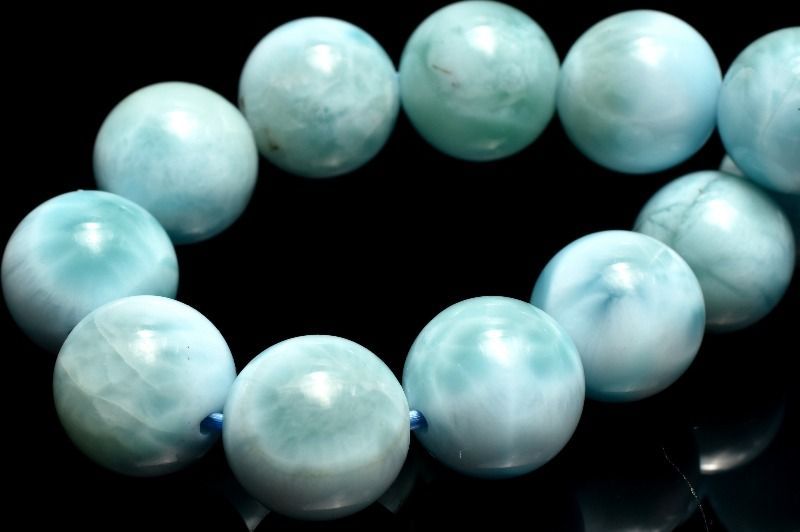 １点物 やわらかに広がる優しい水色 ラリマー 9 mm ブレスレット パワーストーン 天然石 _MC 2419