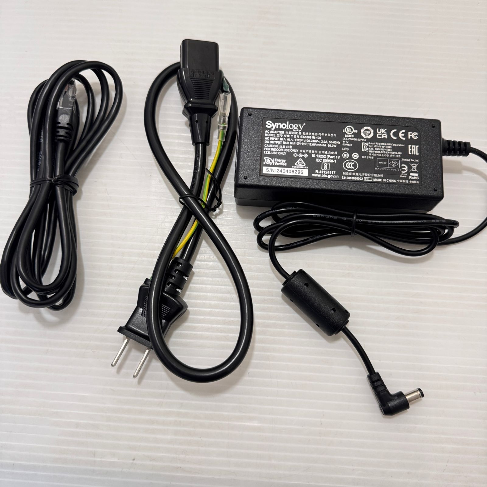 Synology DiskStation NAS DS 223 HDD WD Red 3 TB× セット