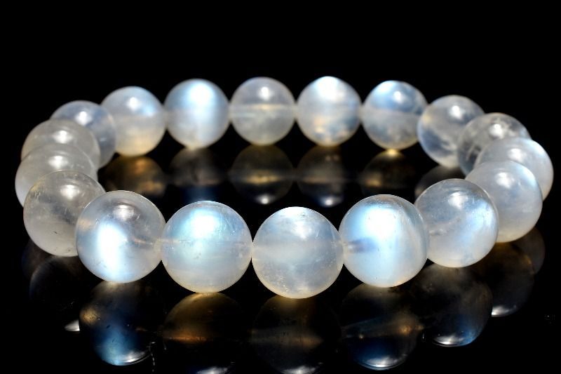 １点物 青く揺らめく幻想の輝き ブルームーンストーン 11 mm ブレスレット パワーストーン 天然石 _MC 2311