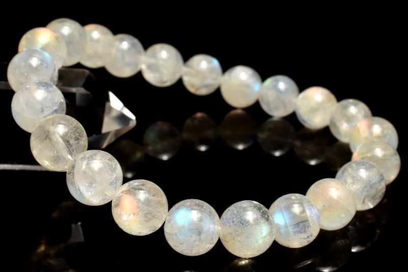 １点物 AAAオーロラシラー マダガスカル産 レインボームーンストーン 8 5 mm ブレスレット パワーストーン 天然石 _MC 2455