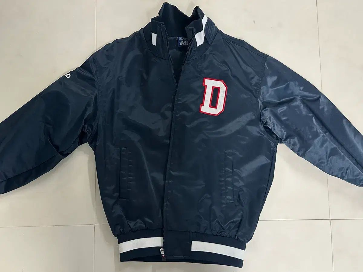 コラボ 斗山ベアーズ