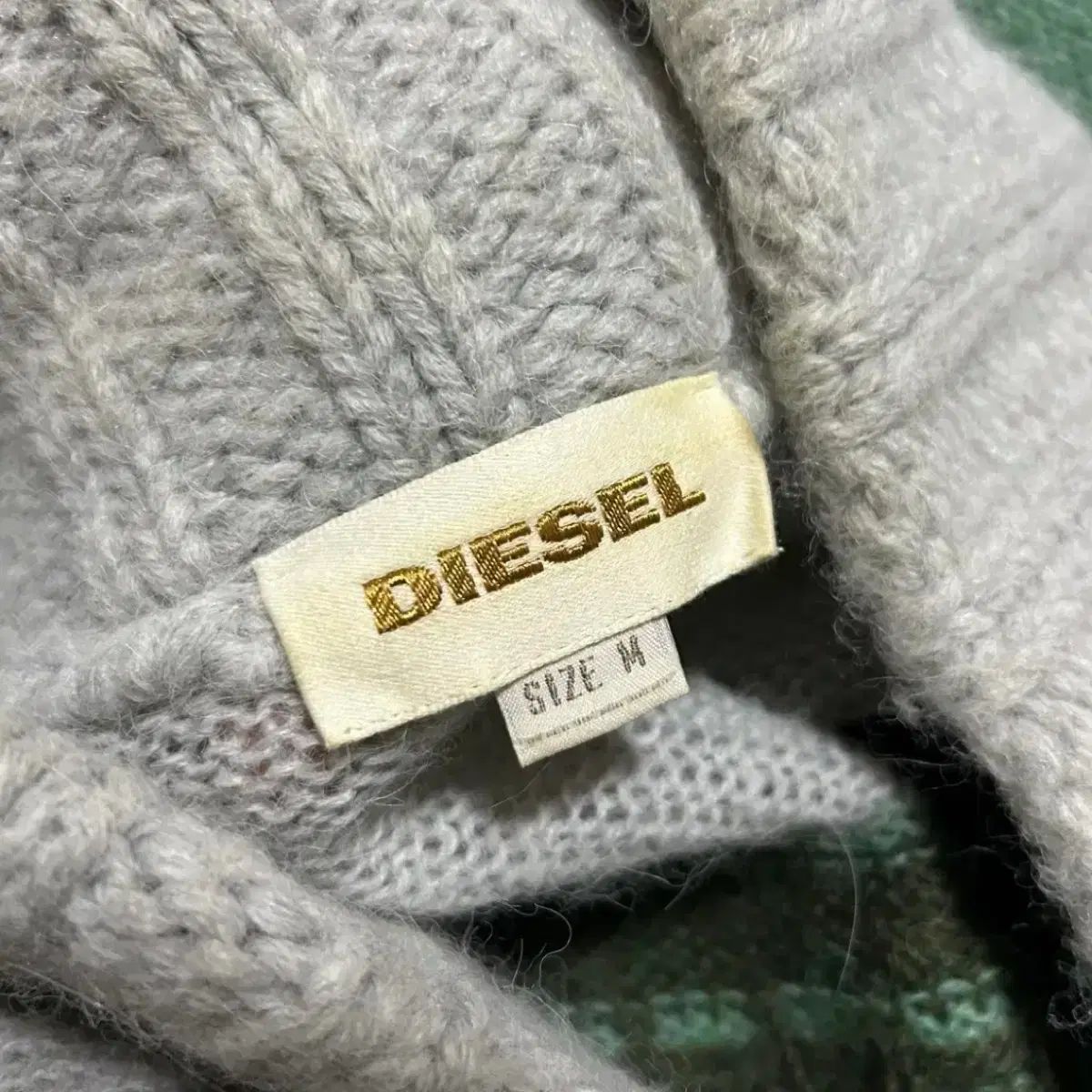 DIESEL ウィメンズ カウチン カーディガン M