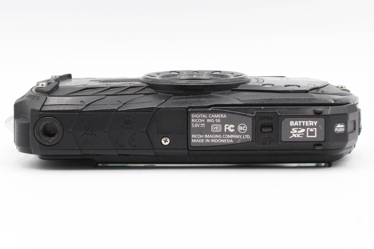 コンパクトデジタルカメラ 防水