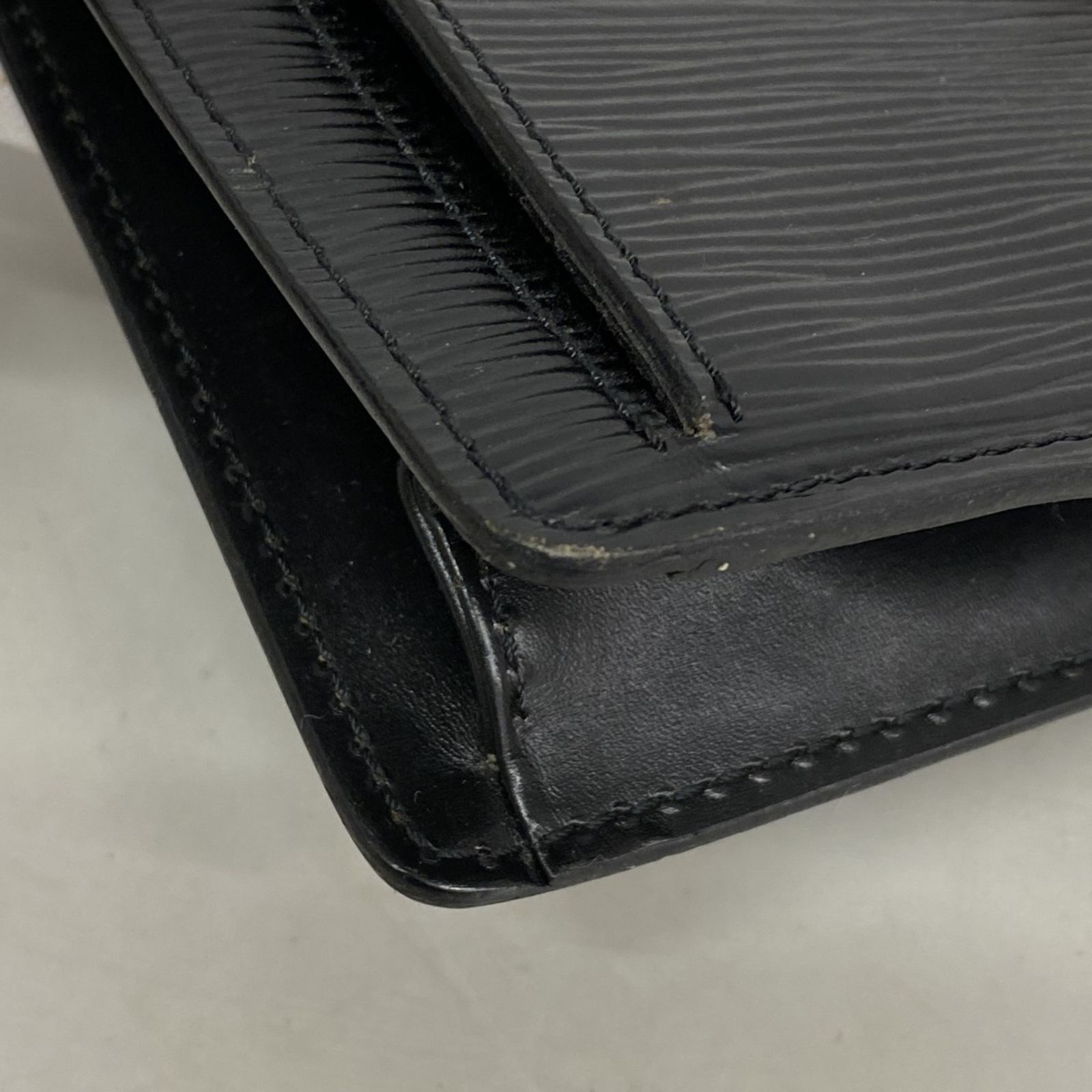 クラッチバッグ エピ