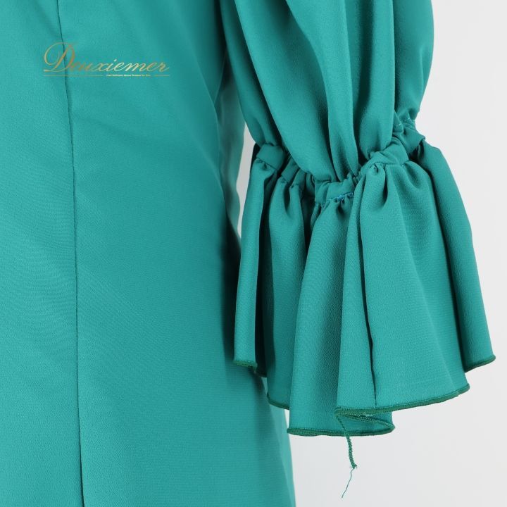 フラメンコ 衣装 ワンピース ドレス 緑 赤 ボランテ フリル 無地 花柄