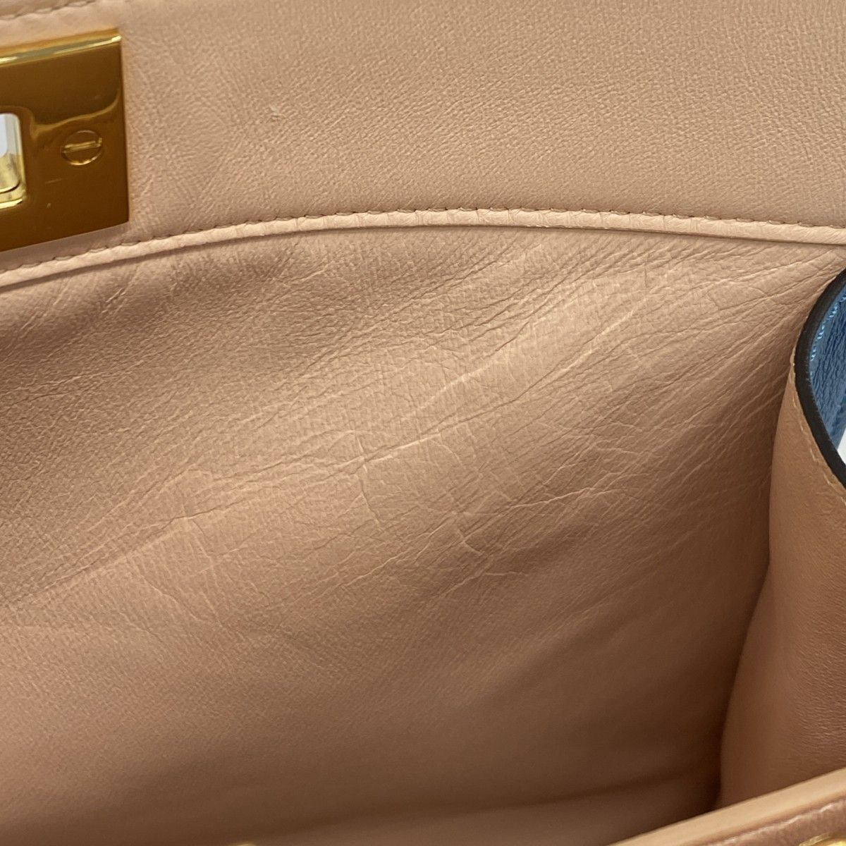 5pb2787】フェンディ ハンドバッグ ピーカブー アイシーユー レザー