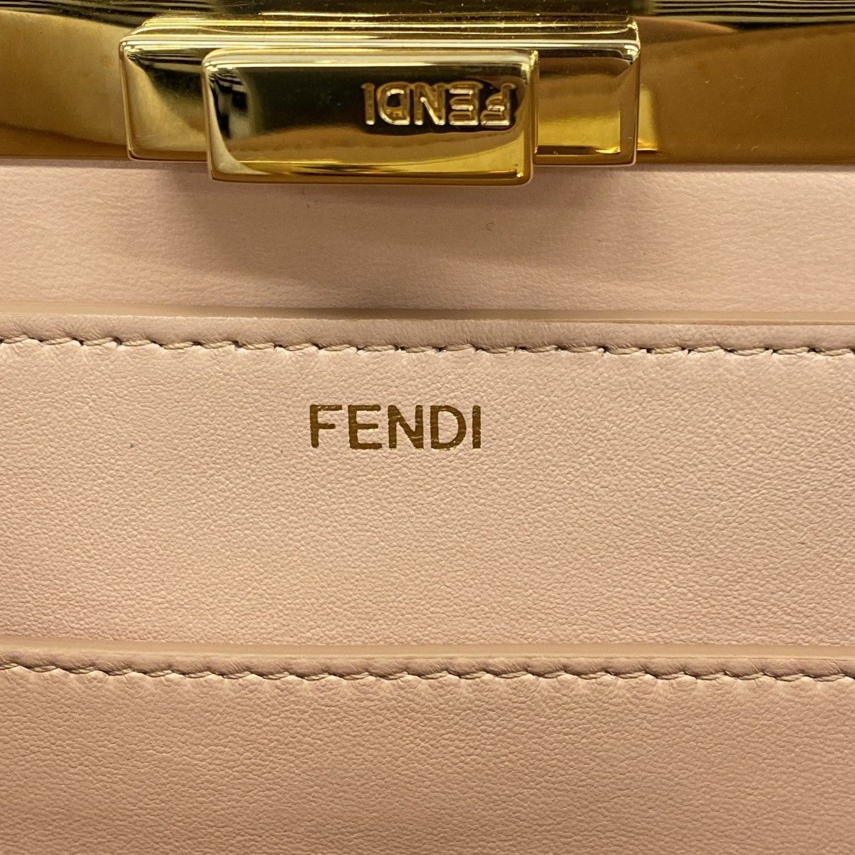 5pb2787】フェンディ ハンドバッグ ピーカブー アイシーユー レザー