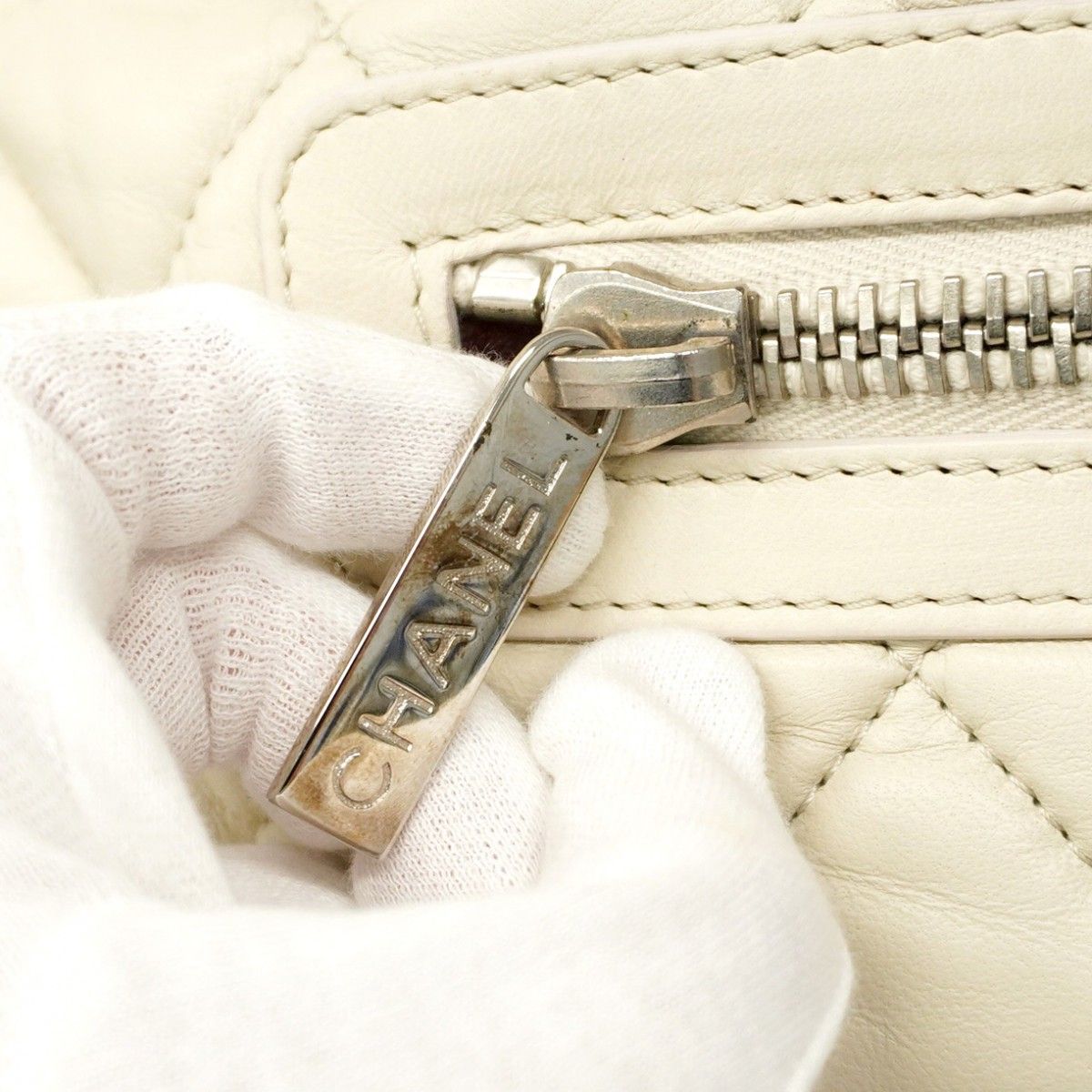 アイボリー シルバー金具