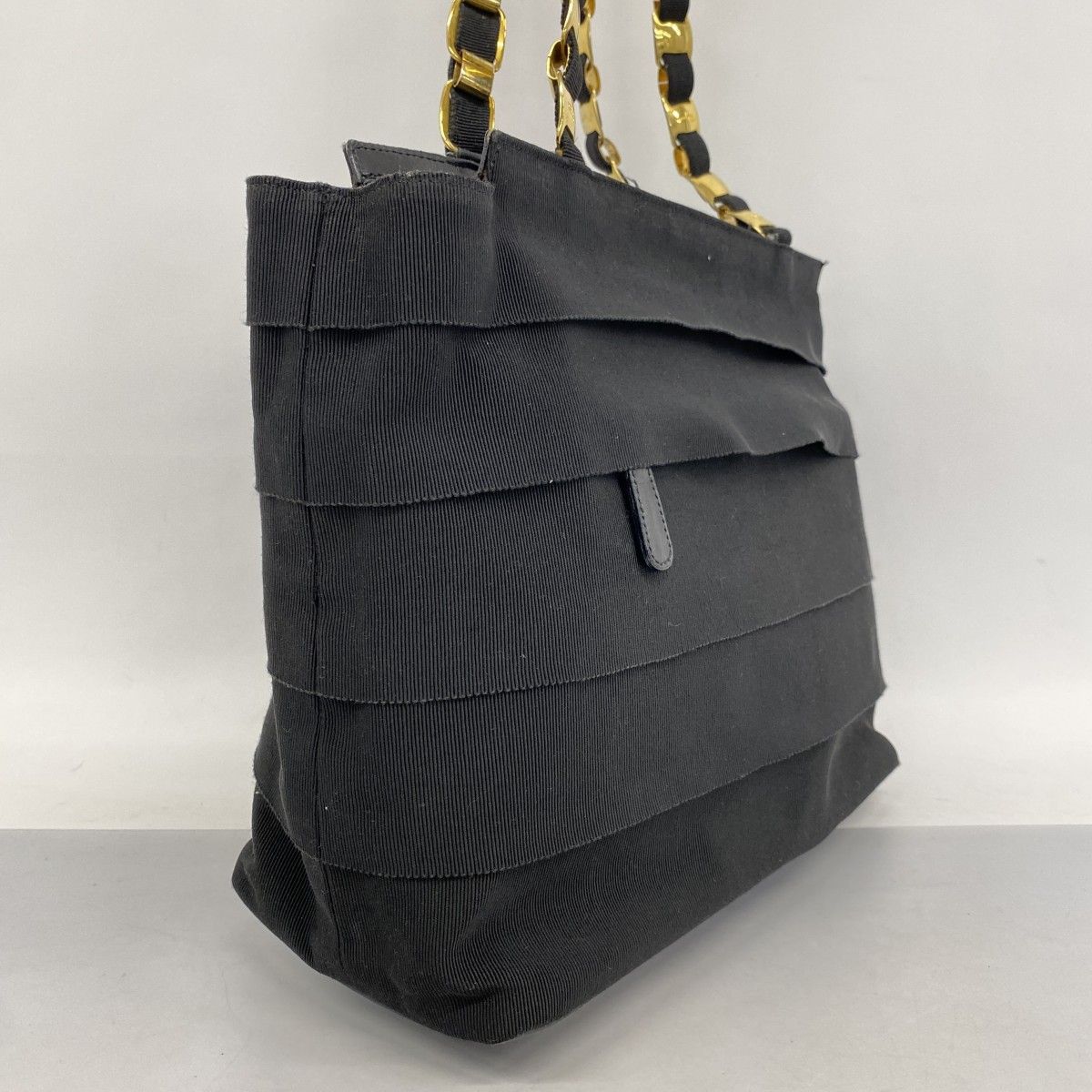 5 pb 2879 サルヴァトーレフェラガモ トートバッグ ヴァラ キャンバス ブラック ゴールド金具 レディース