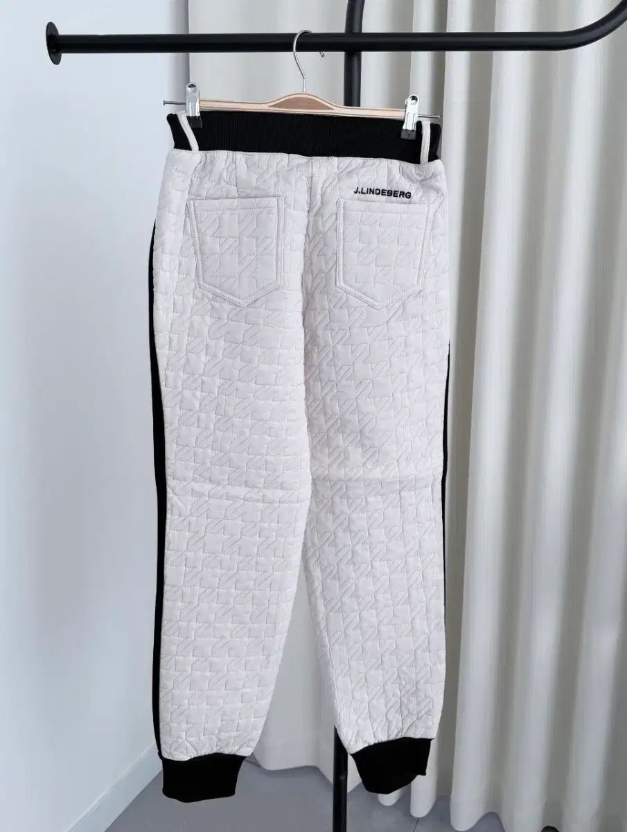 J.LINDEBERG J.リンドバーグ レディース キルティング ジョガーパンツ