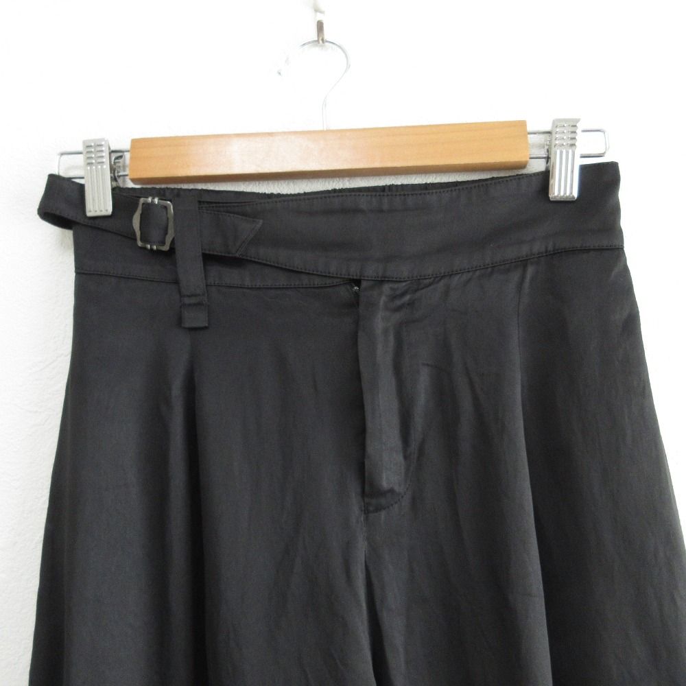 良品 23SS ISSEY MIYAKE イッセイミヤケ サテン イージーパンツ サイズ  