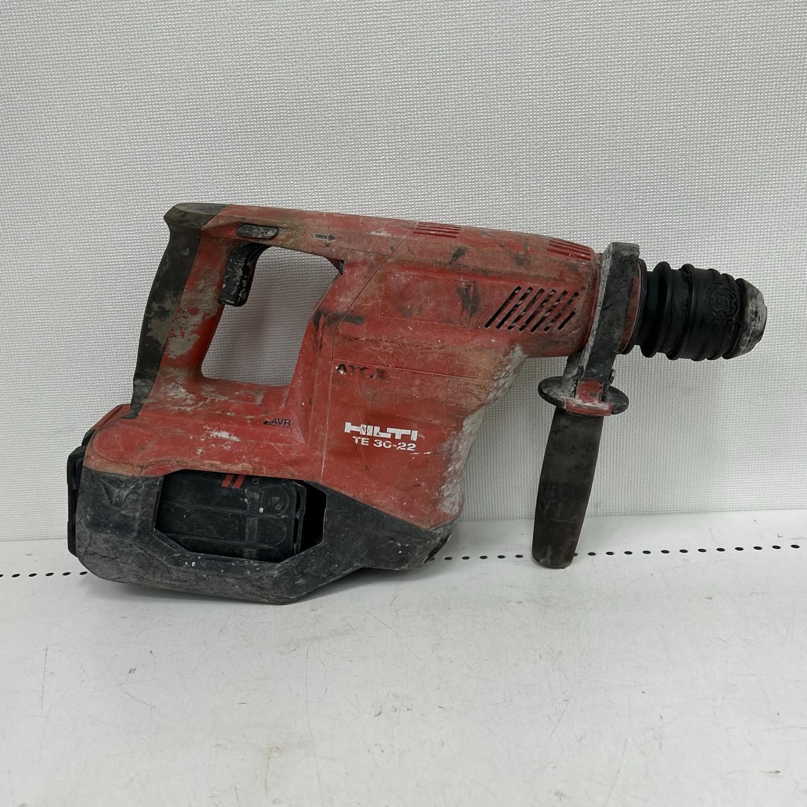  Hilti ヒルティ ハンマドリル 充電器 充電池 ケース付 TE 30 22 ハンマードリル ハンマー てこ 打刻