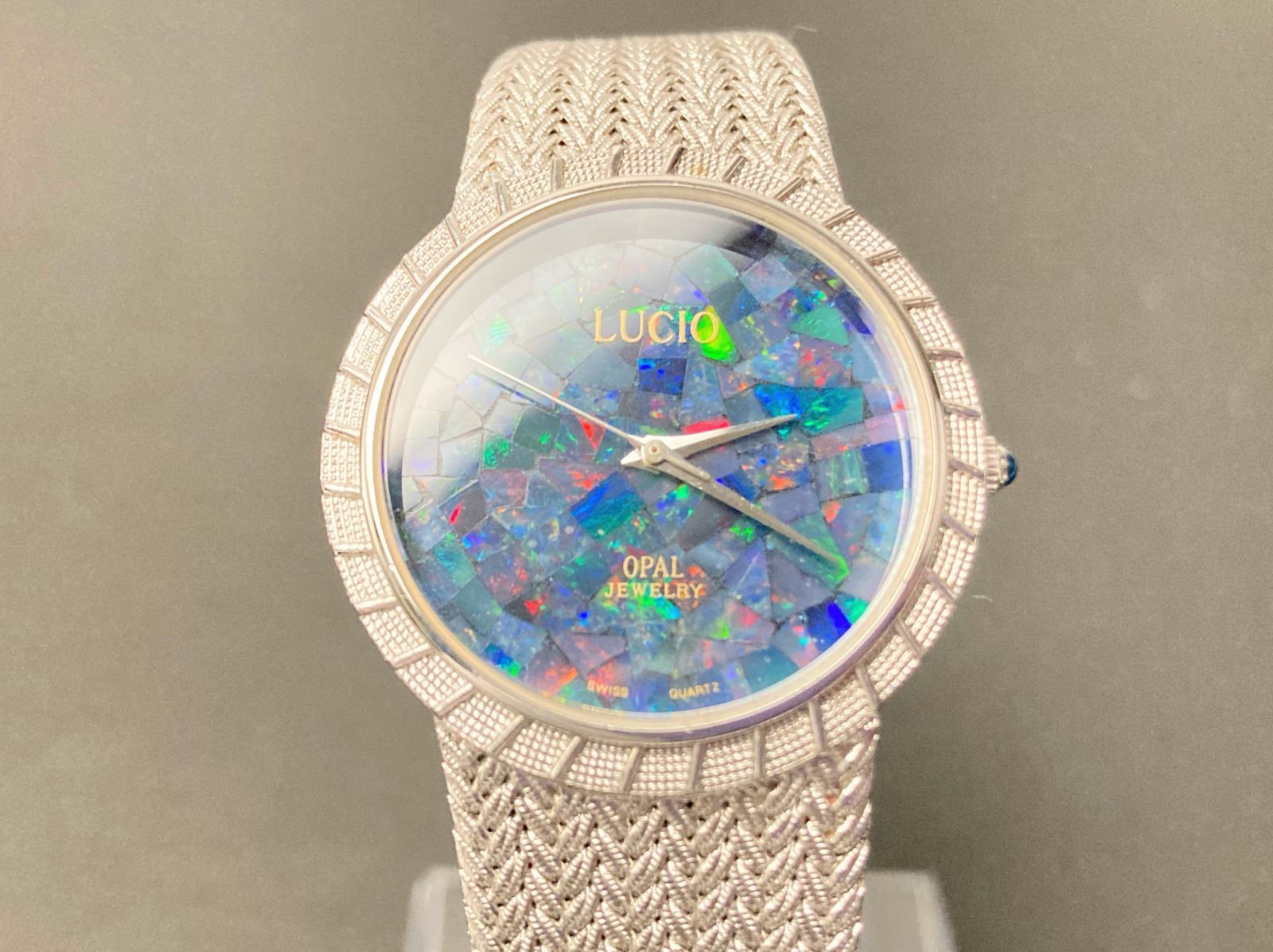 稼働品 LUCIO ルシオ クォーツ QZ 腕時計 OPAL オパール文字盤
