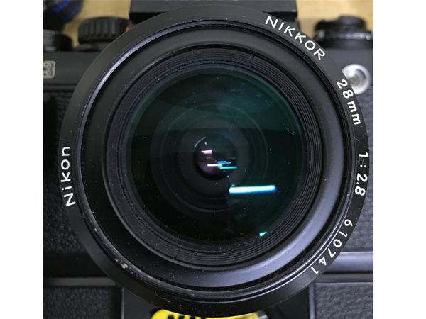 Nikon ニコン F3 MD-4 ボディ、NIKKOR 28mm 1:2.8 レンズ カメラ