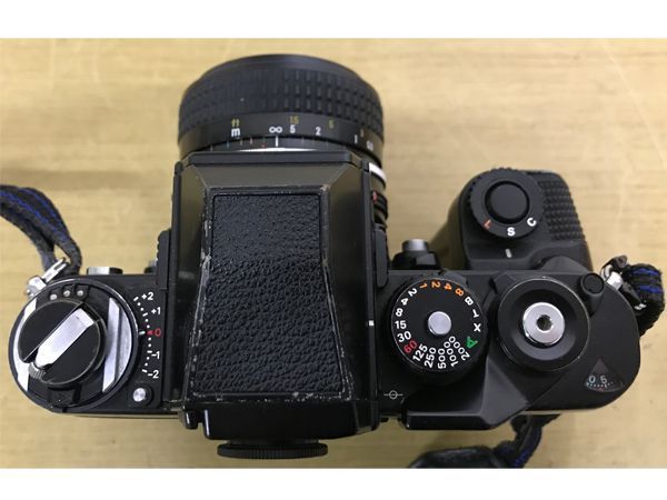 Nikon ニコン F3 MD-4 ボディ、NIKKOR 28mm 1:2.8 レンズ カメラ