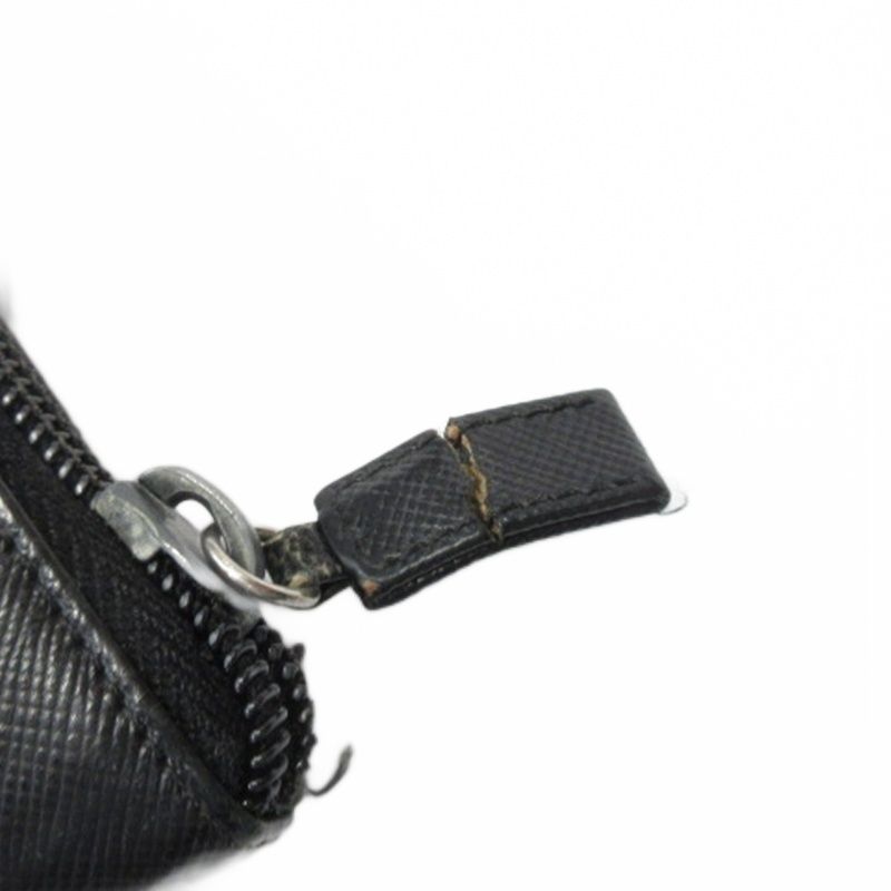 プラダ PRADA 三角ロゴ ラウンドファスナー 長財布 サフィアーノ