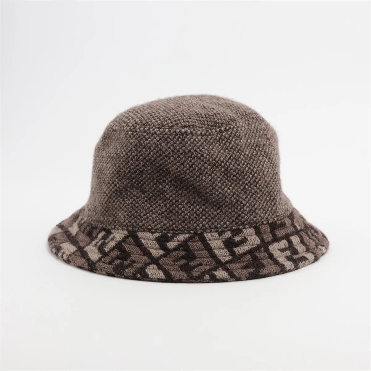 フェンディ ズッカ バケットハット バケハ カシミヤ 混 帽子 ファッション おしゃれ メンズ レディース MMM DE 53 4