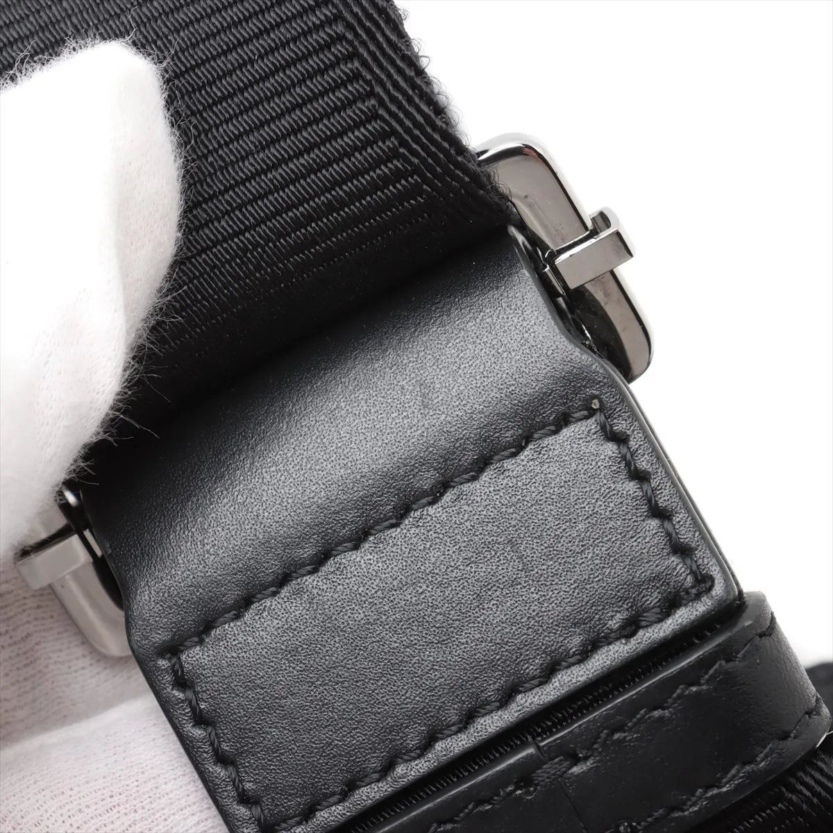 スリングバッグ 2