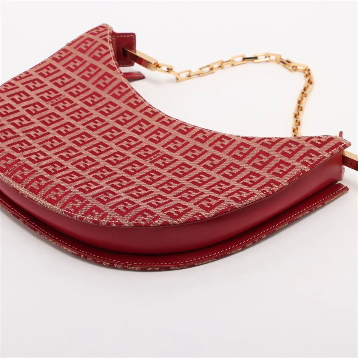 フェンディ ショルダーバッグ ハーフムーン ズッキーノ ネイビー 肩掛け フェンディ ショルダーバッグ ハーフムーン ズッキーノ ネイビー