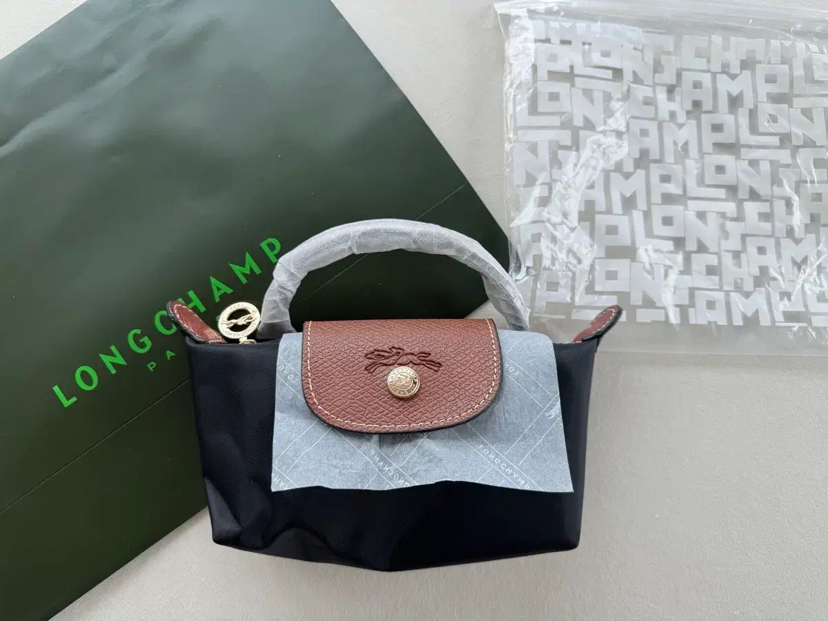 ロンシャン ミニ ポーチ クロスバック