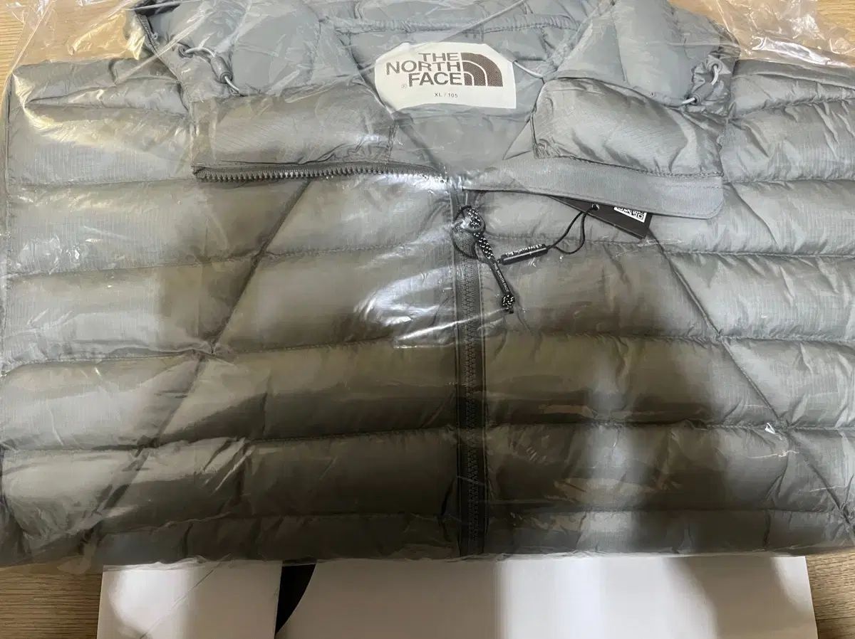 xl THE NORTH FACE ザノースフェイス ヴェンタス ON ジャケット シルバー