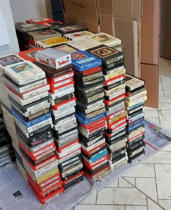 米国製 8 トラック テープ 10 個単位 販売_合計 1800 女性