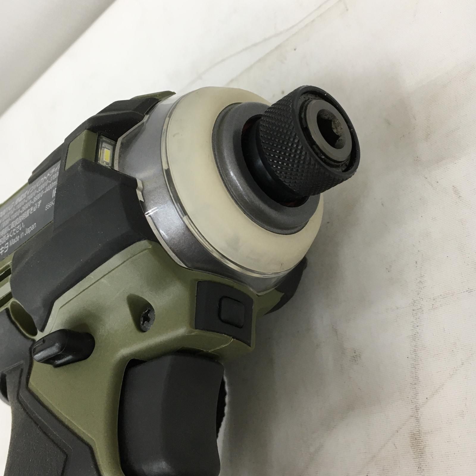 充電式インパクトドライバ ケース付き