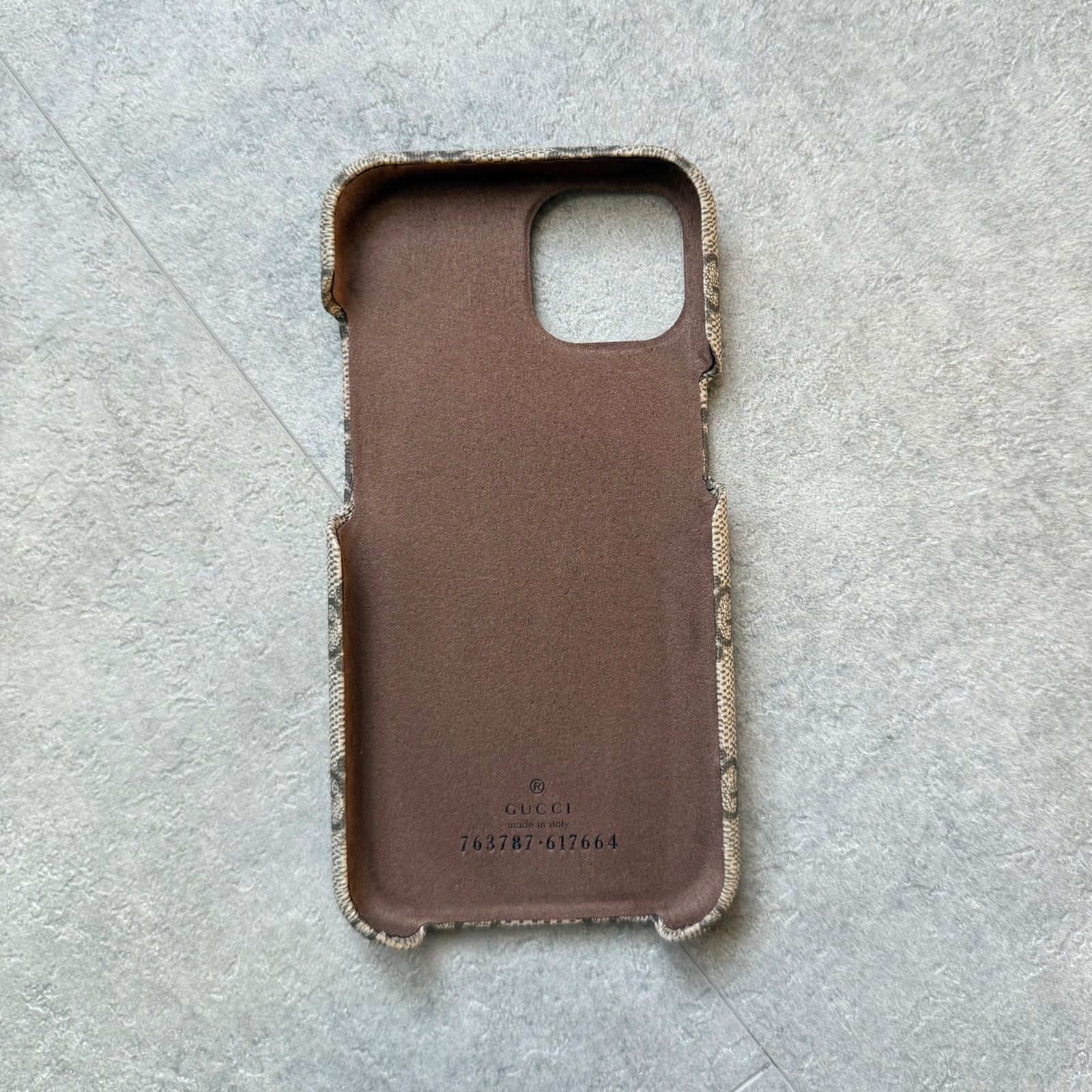 未使用 GUCCI グッチ GGマーモント iPhone13 ケース スマホケース 