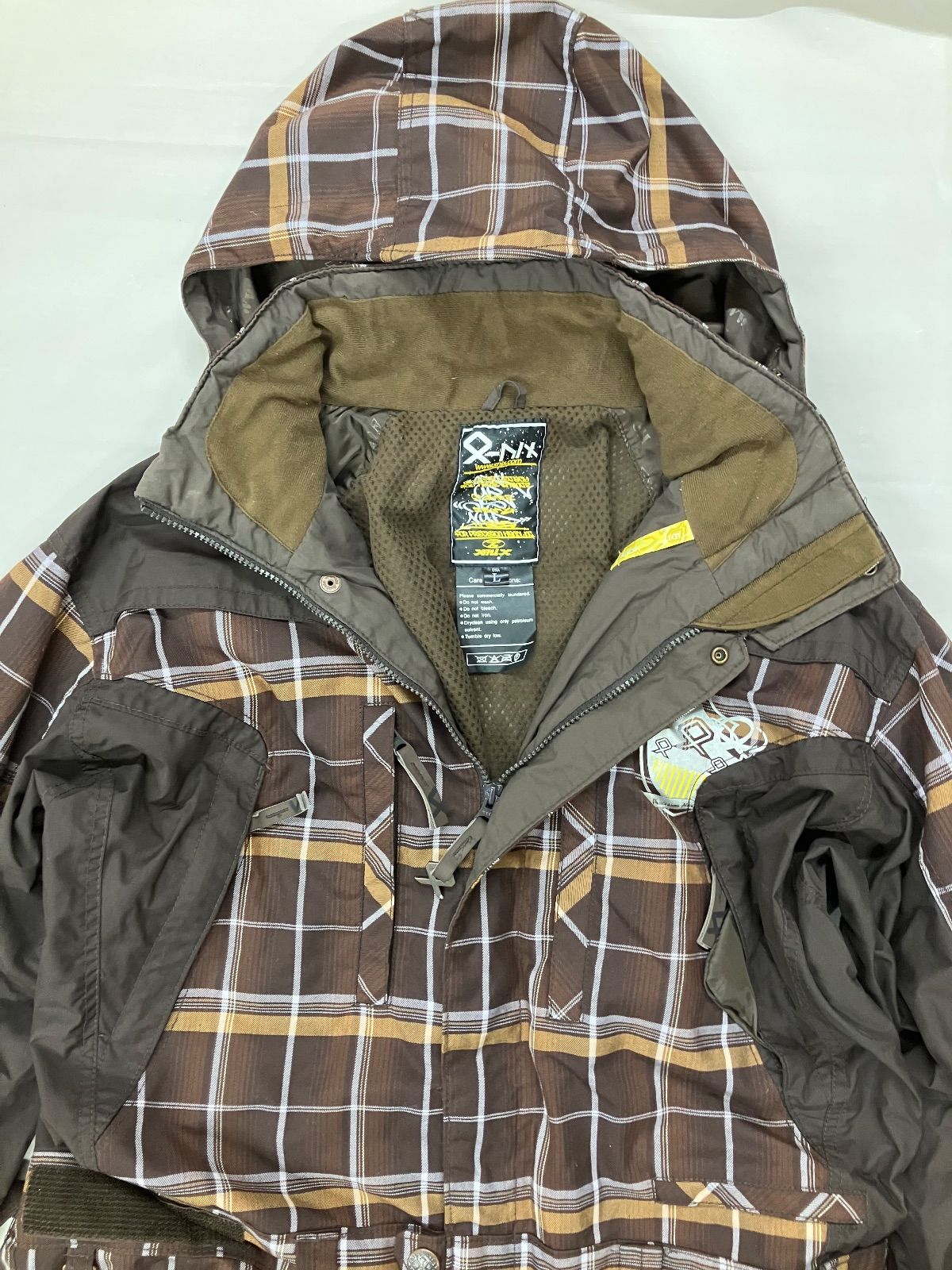 X-NIX スノーボードウェア ダークブラウン ツナギ X-NIX スノーボードウェア ダークブラウン ツナギ