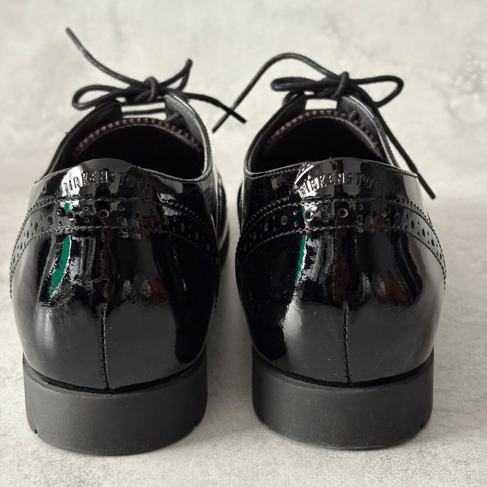 ほぼ未使用 Birkenstock LARAMIE LOW ビルケンシュトック ウィング