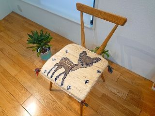 ペルシャ ギャッベ ミニマット 横40 x 38.5㎝ バンビ アイボリー グレー T 7566 G