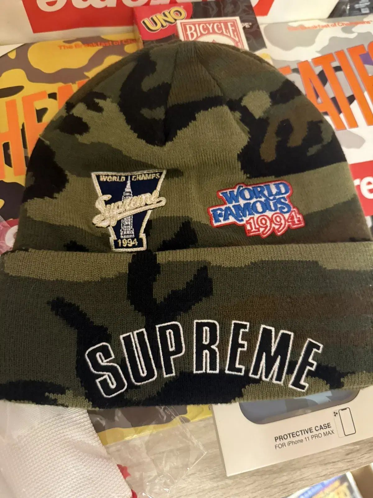 シュプリーム ERA ワールドシリーズ マルチ パッチ ビーニー カモ