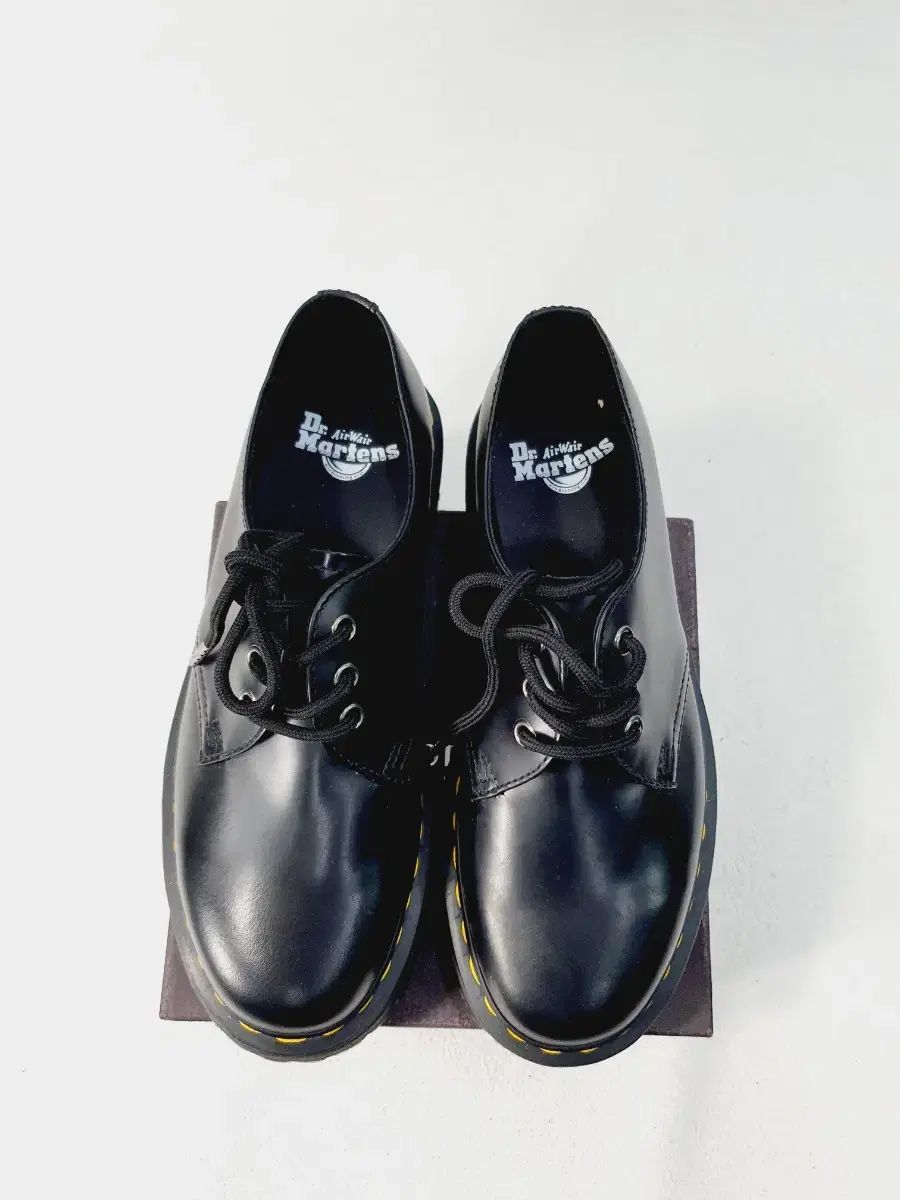 MARTENS ドクターマーチン