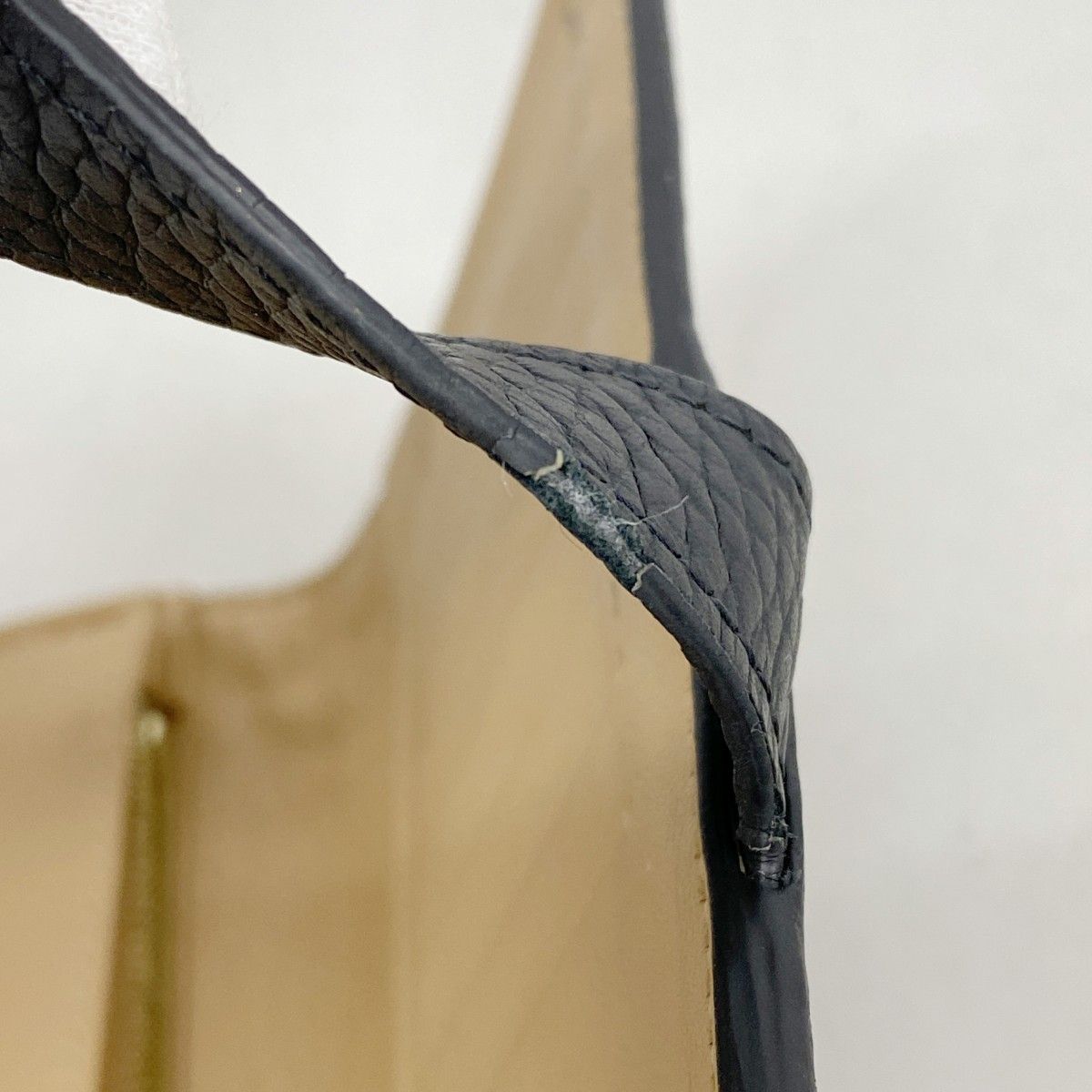 ☆SALE【5pa0214】ルイヴィトン 長財布 トリヨン LVヴェルティカル