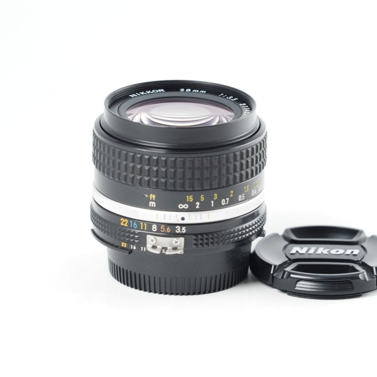 Nikon Ai s NIKKOR 28 mm F 3 5 単焦点 ニコン ニッコール MFレンズ 14115