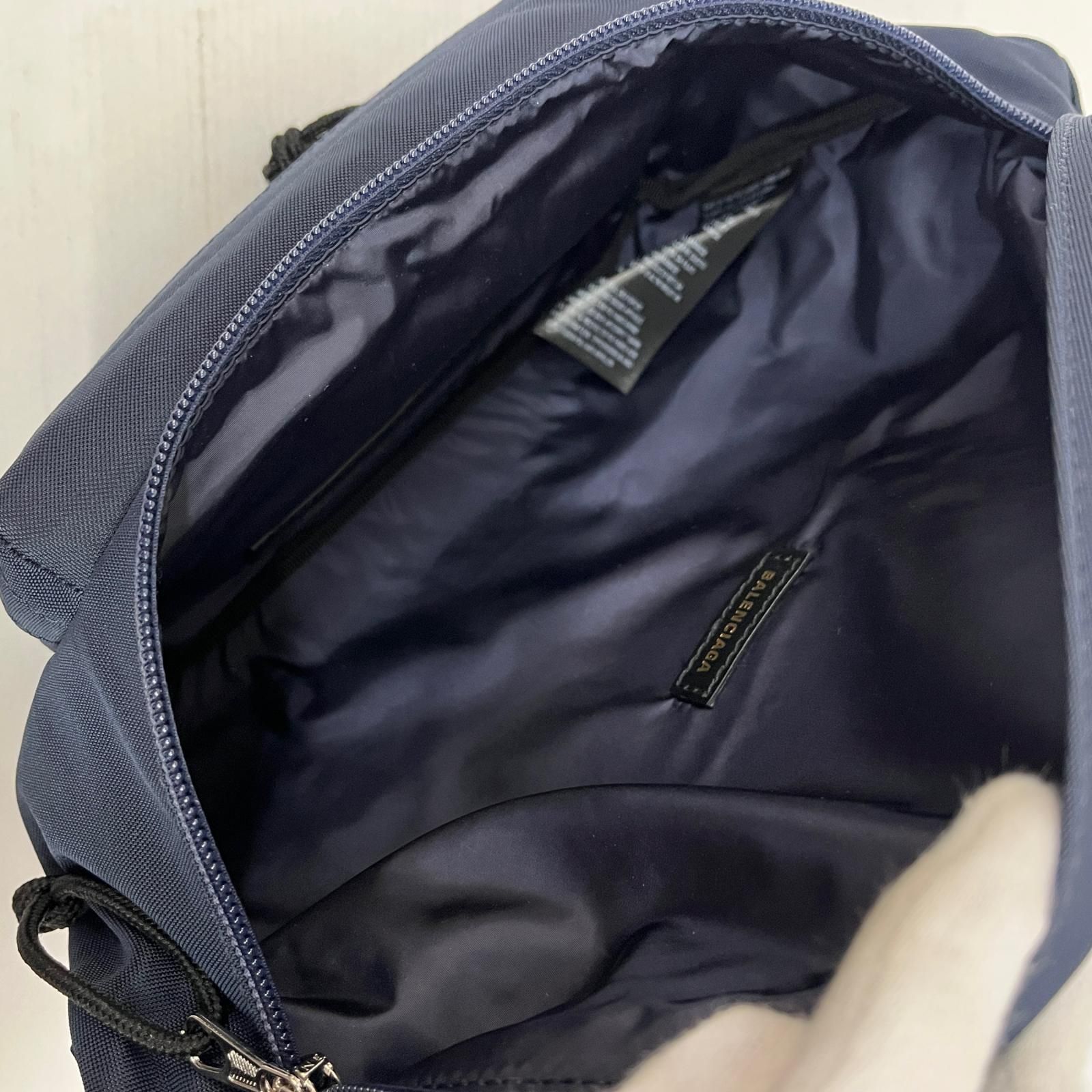 バレンシアガ ウエストバッグ