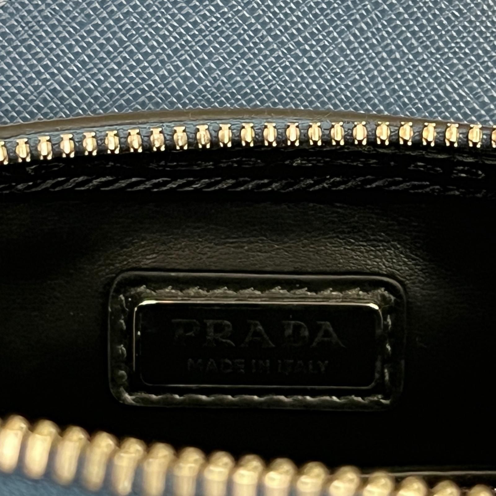 PRADA プラダ ボディバッグ 2 VZ 106 サフィアーノ 122 体型補正 ボディバッグ ウエストポーチ 