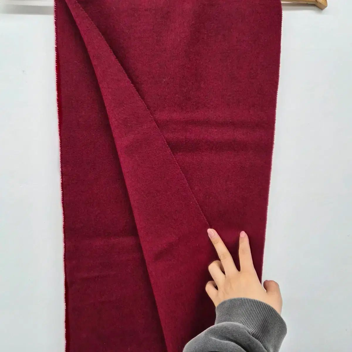 BALMAIN バルマン カシミア 100% ワイン色 マフラー - メルカリ