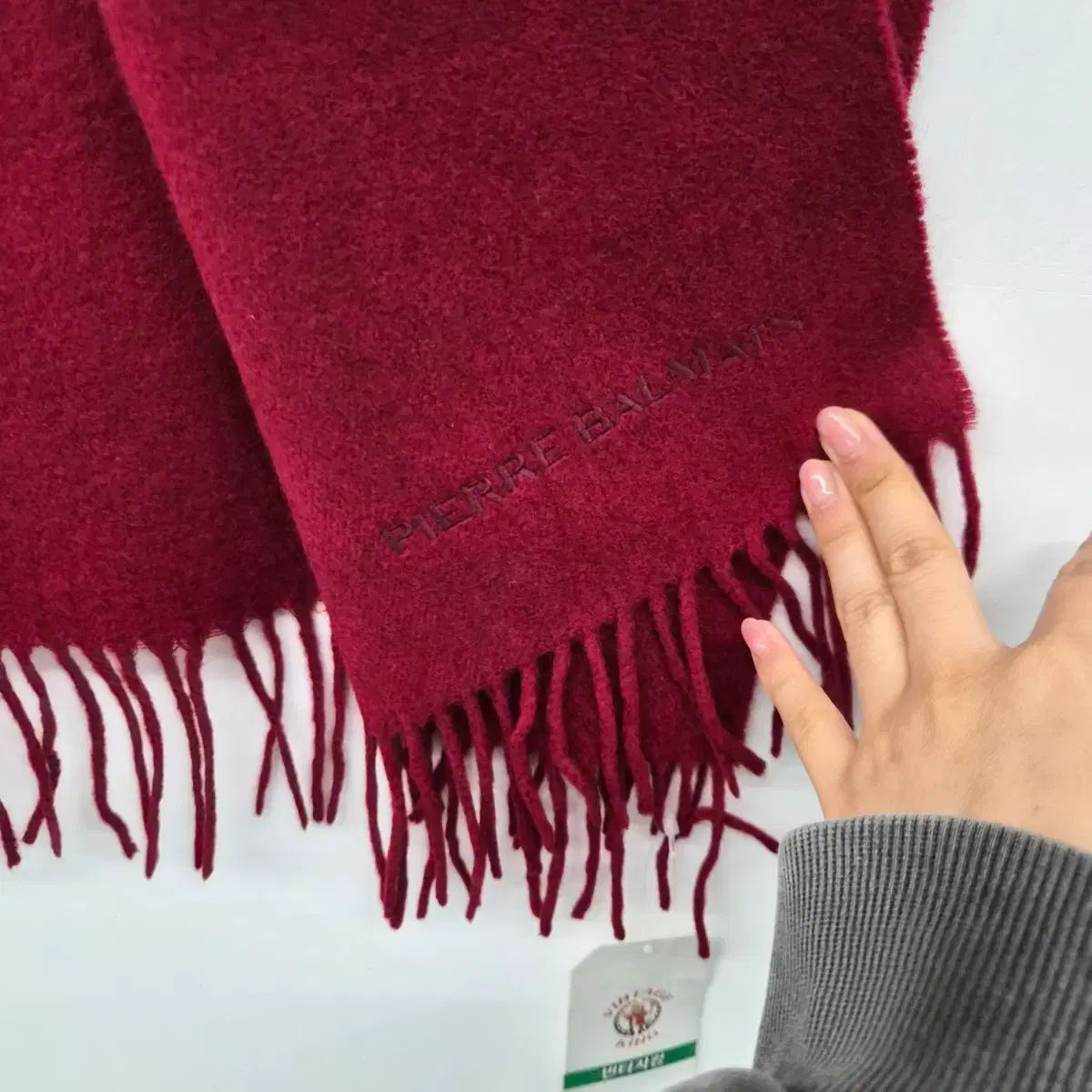 BALMAIN バルマン カシミア 100% ワイン色 マフラー - メルカリ