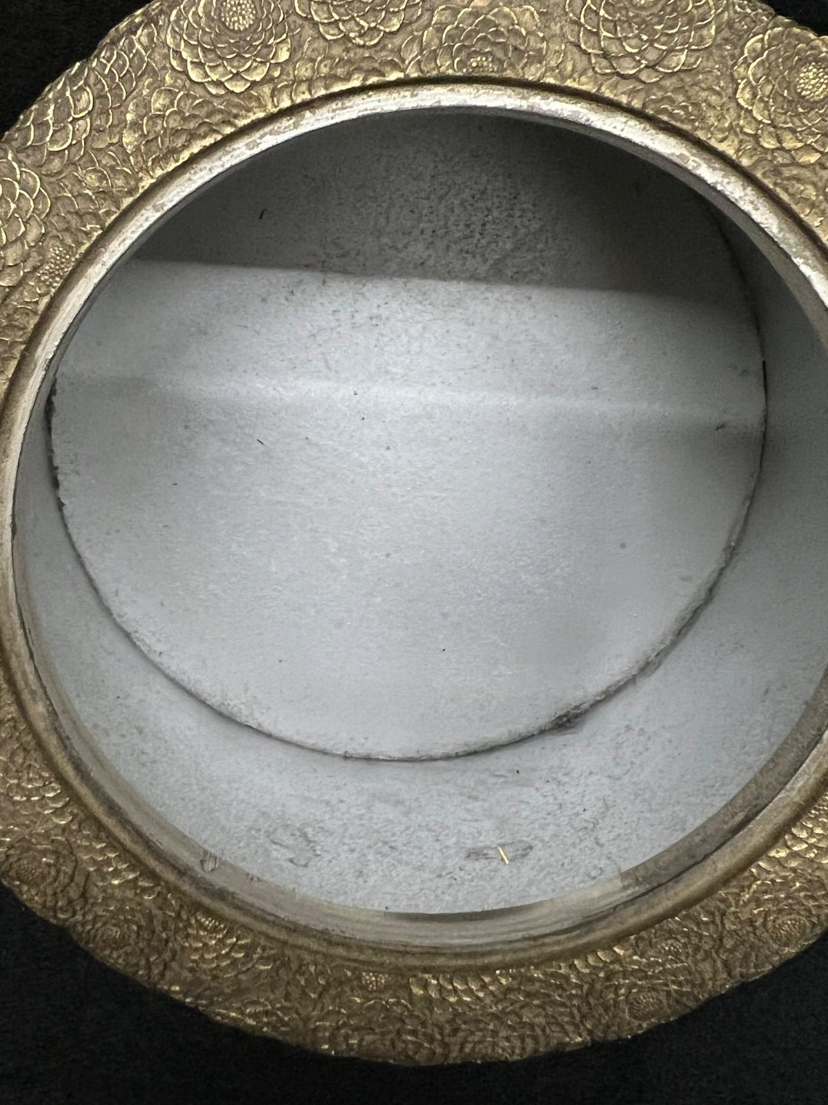 佐野宏采造 / 香炉 】菊花模様香炉 高岡銅器 工芸品 - メルカリ