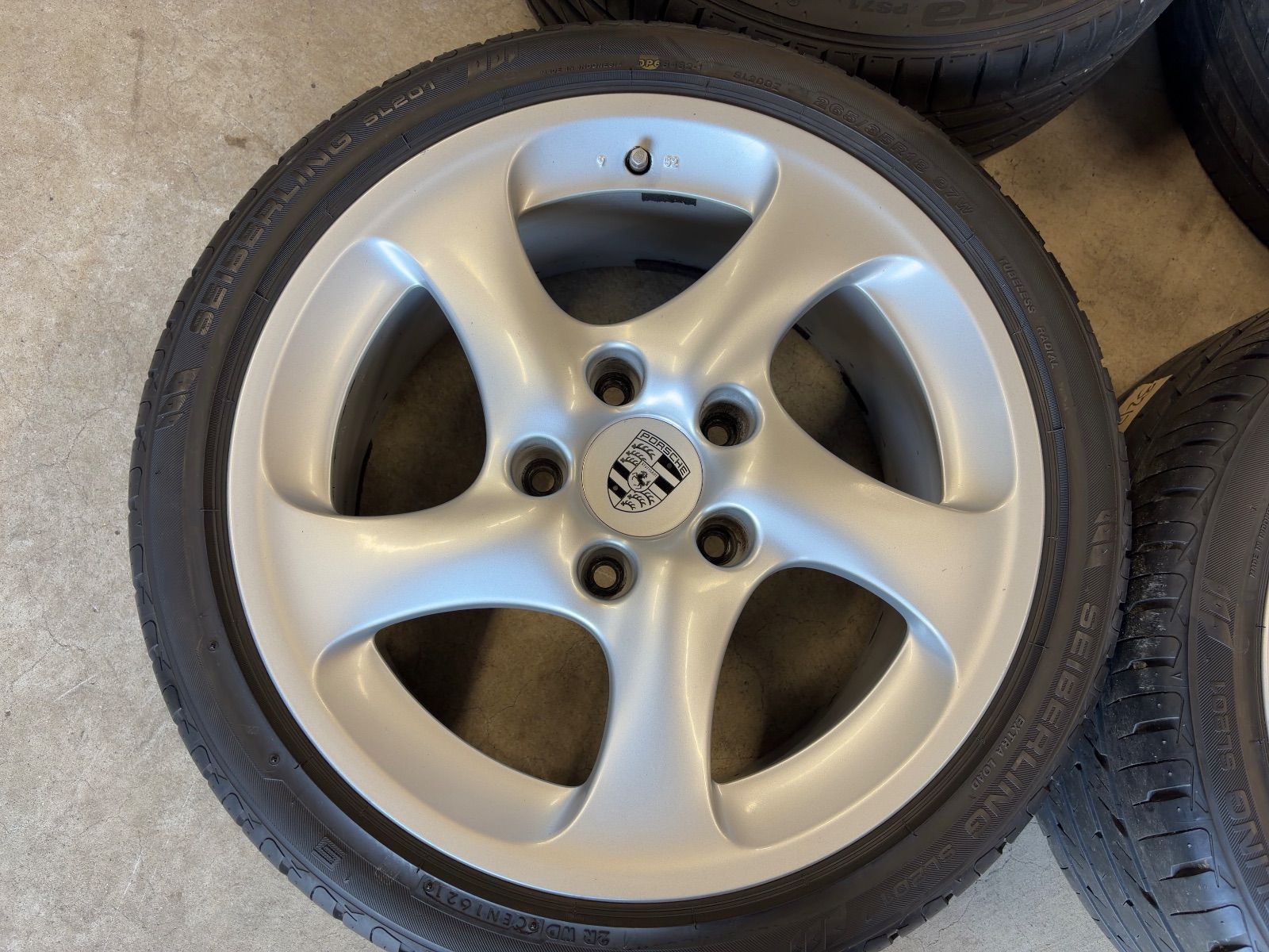 ポルシェ ボクスター 986 18インチ 4本セット