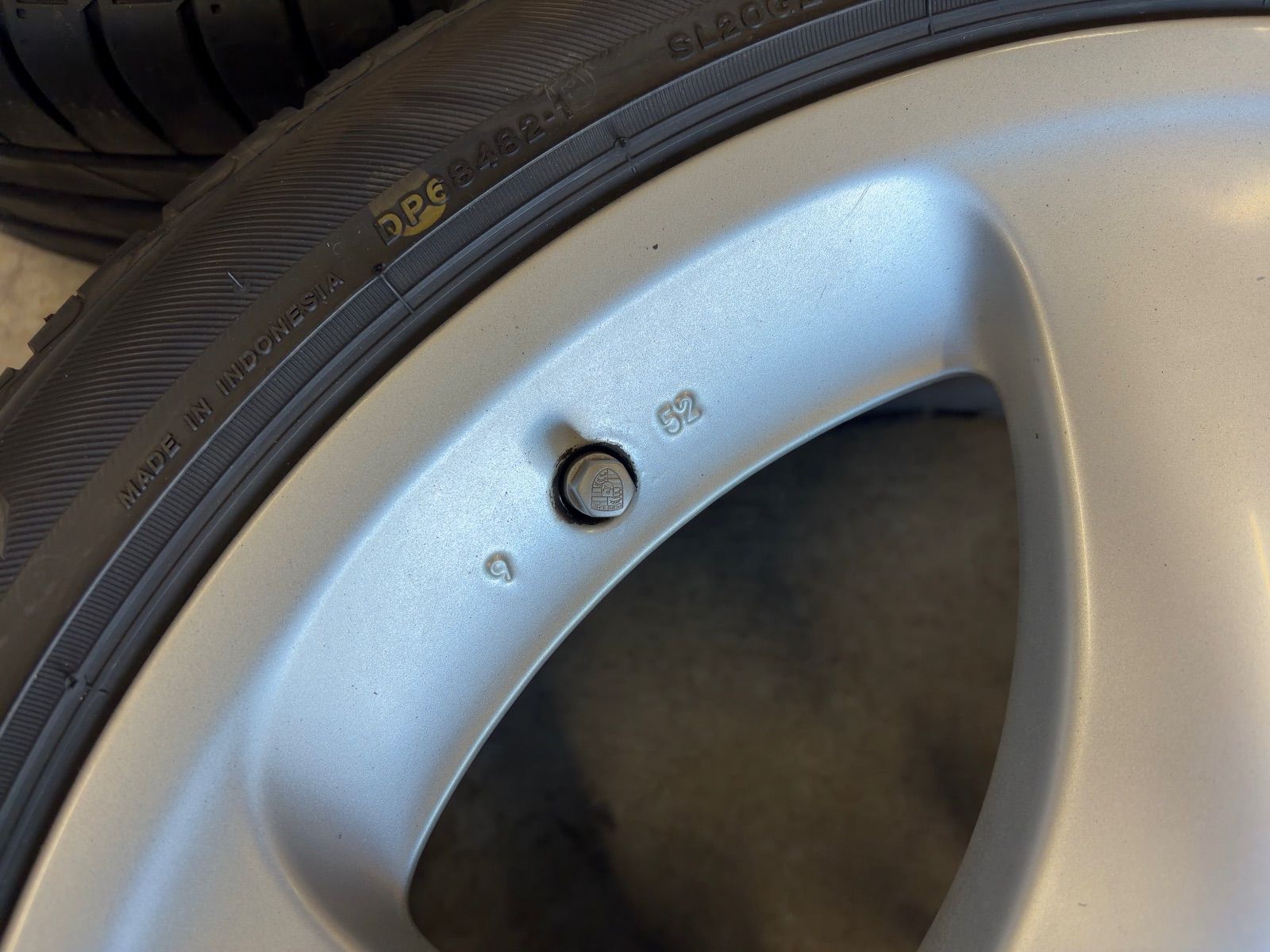 18インチ 4本セット