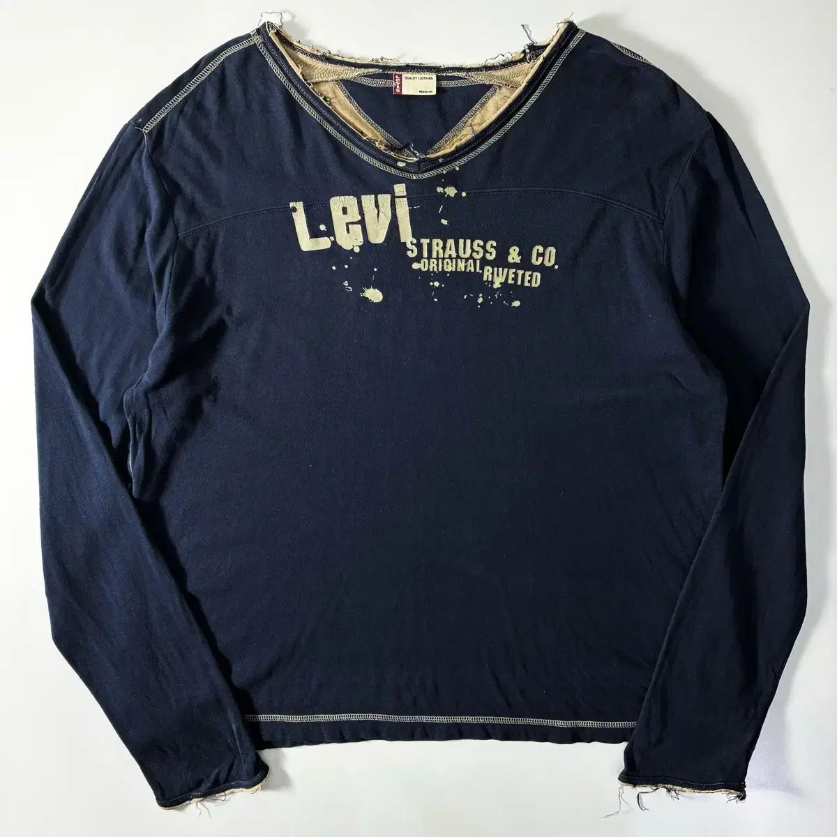 LEVI S リーバイス 00 レッドタブ ペインティング グランジ Tシャツ