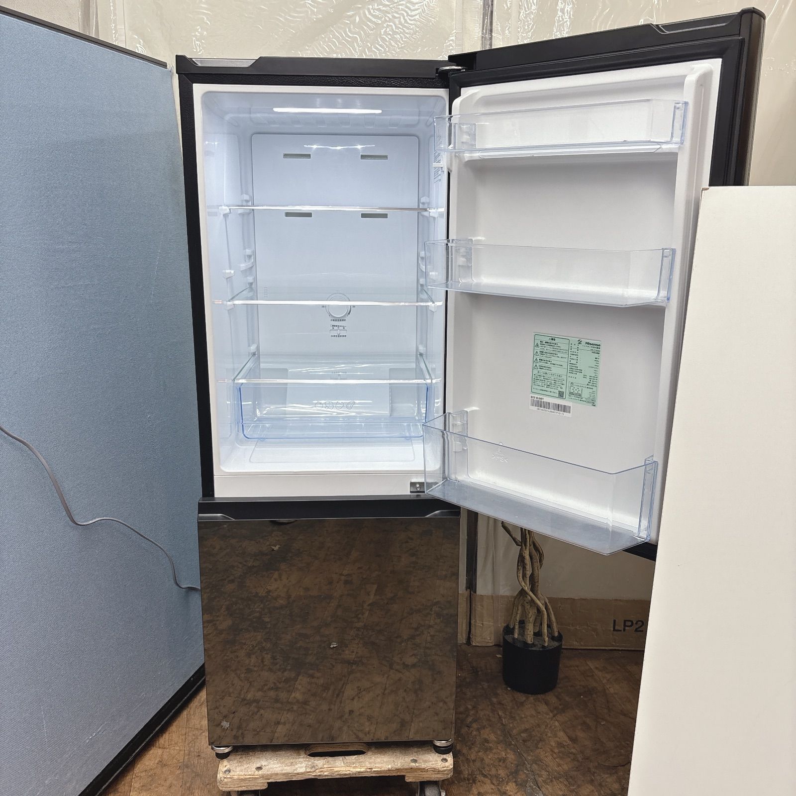 I716 🌈 名古屋市近郊配送設置無料！ 2023年製の高年式♪ Hisense