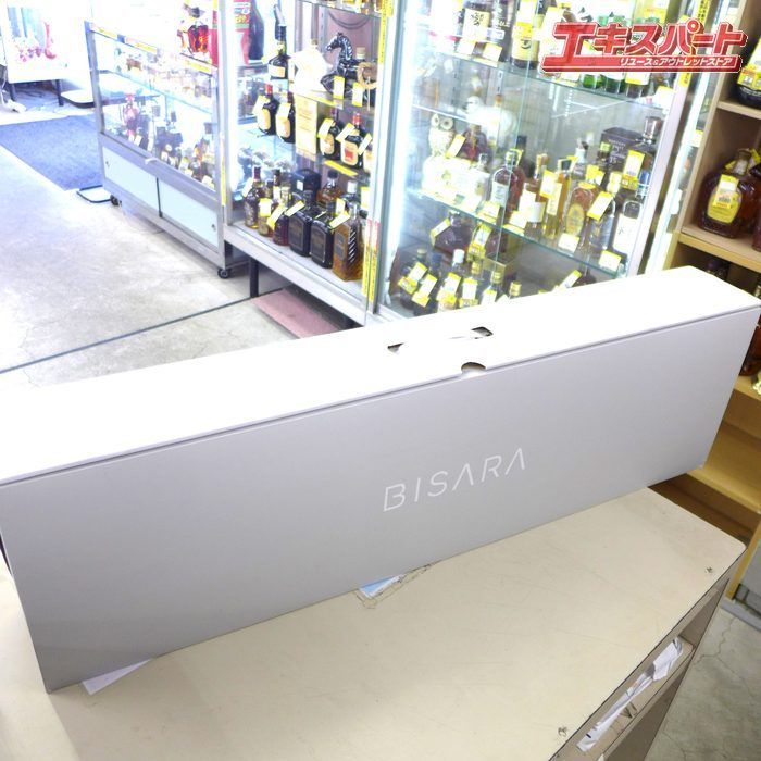 QUADS クワッズ BISARA ビサラ ハンズフリースタンドヘアドライヤー ホワイト 箱シール跡有 5番