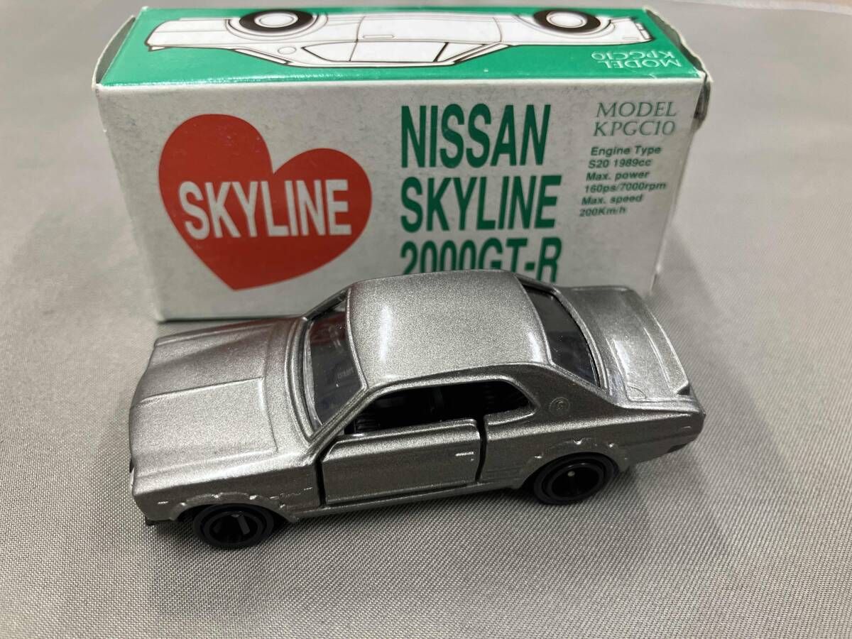 トミカ ニッサン スカイライン HT 2000GT-R レーシング 銀 シート:黒