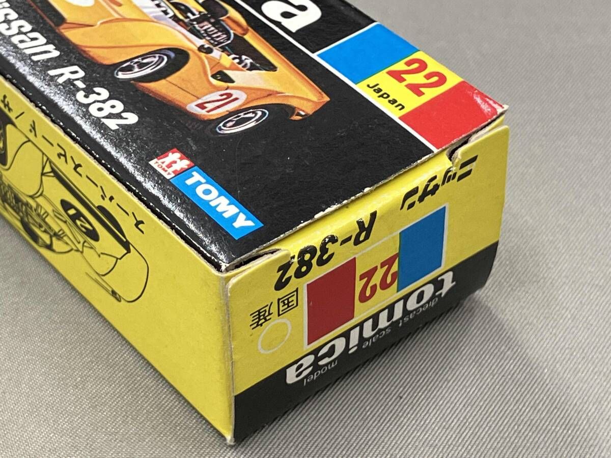 トミカ No.22 ニッサン R-382 銀×赤・青ライン シート:赤 1J/2E